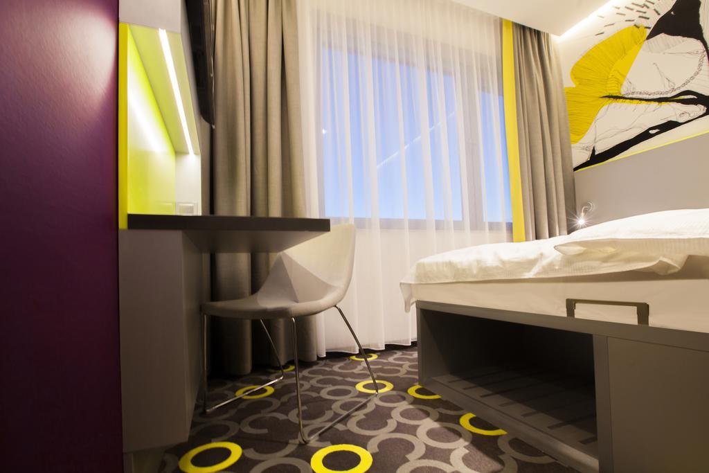 Qubus Hotel ז'ורי מראה חיצוני תמונה