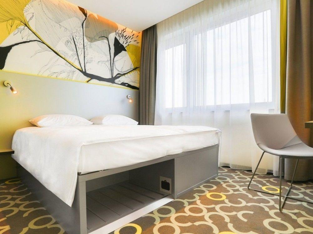 Qubus Hotel ז'ורי מראה חיצוני תמונה