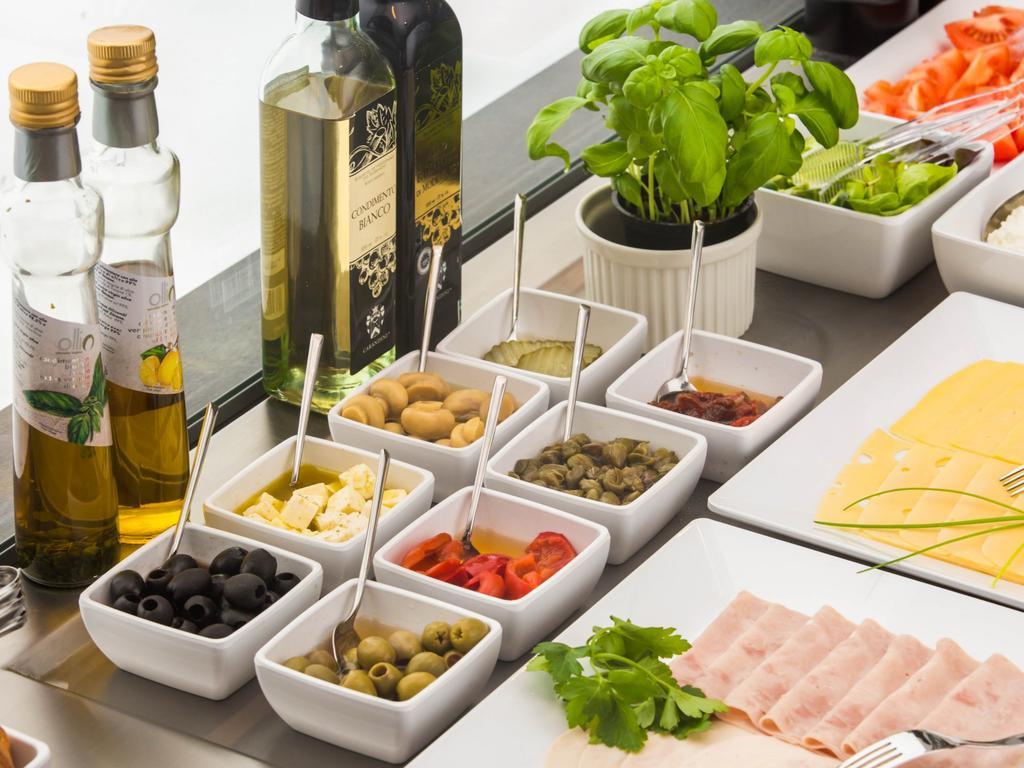 Qubus Hotel ז'ורי מראה חיצוני תמונה