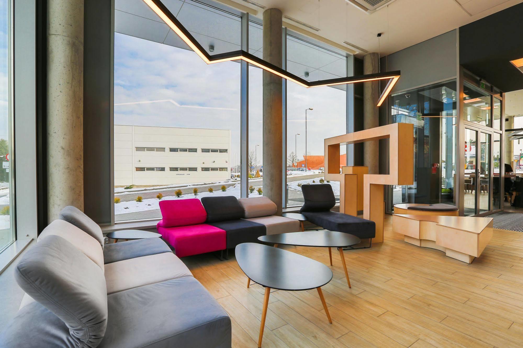 Qubus Hotel ז'ורי מראה חיצוני תמונה