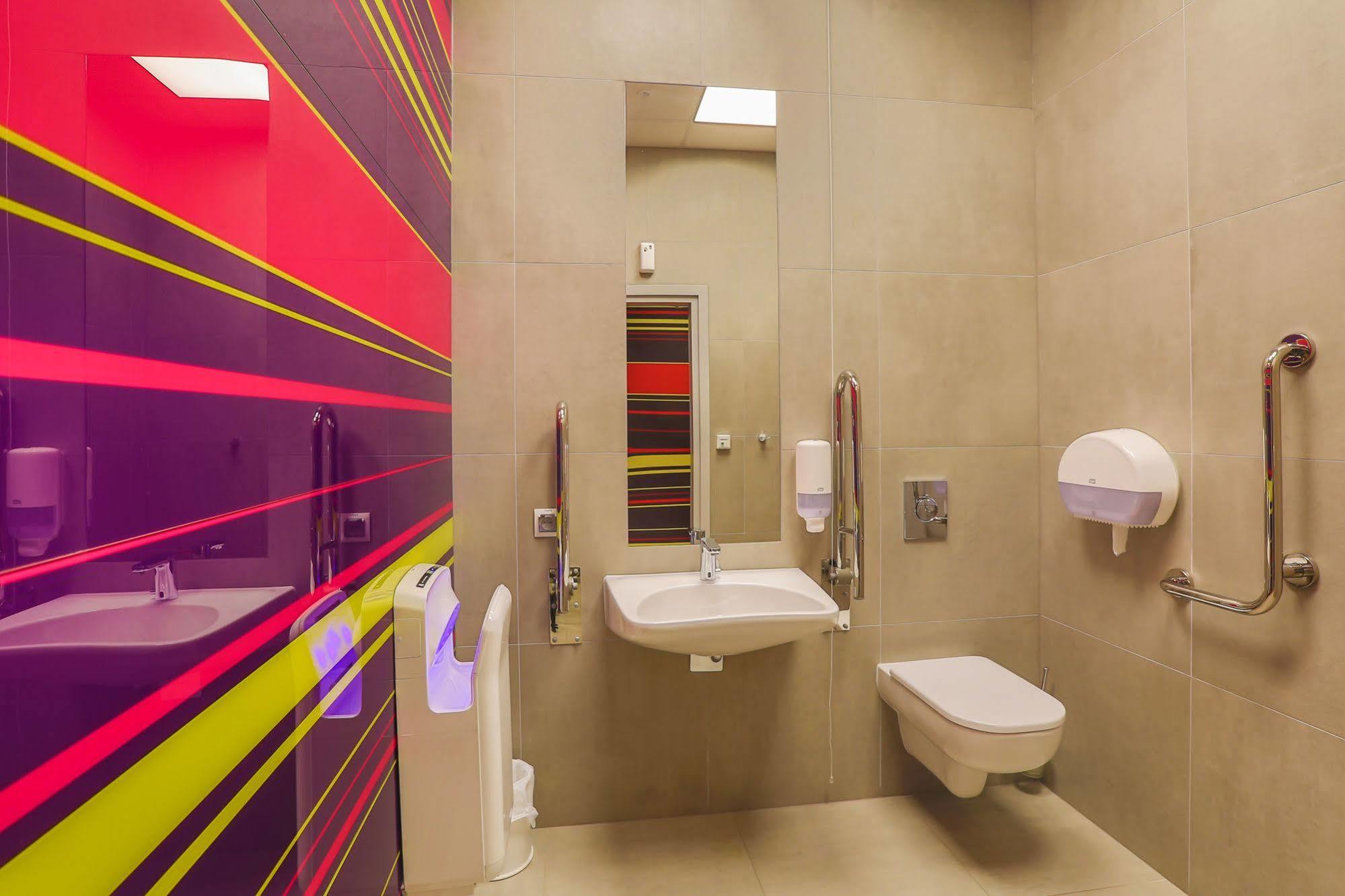 Qubus Hotel ז'ורי מראה חיצוני תמונה